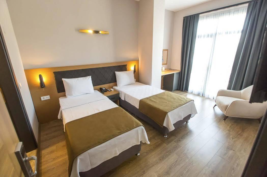 Big Point Plus Hotel Biga Extérieur photo